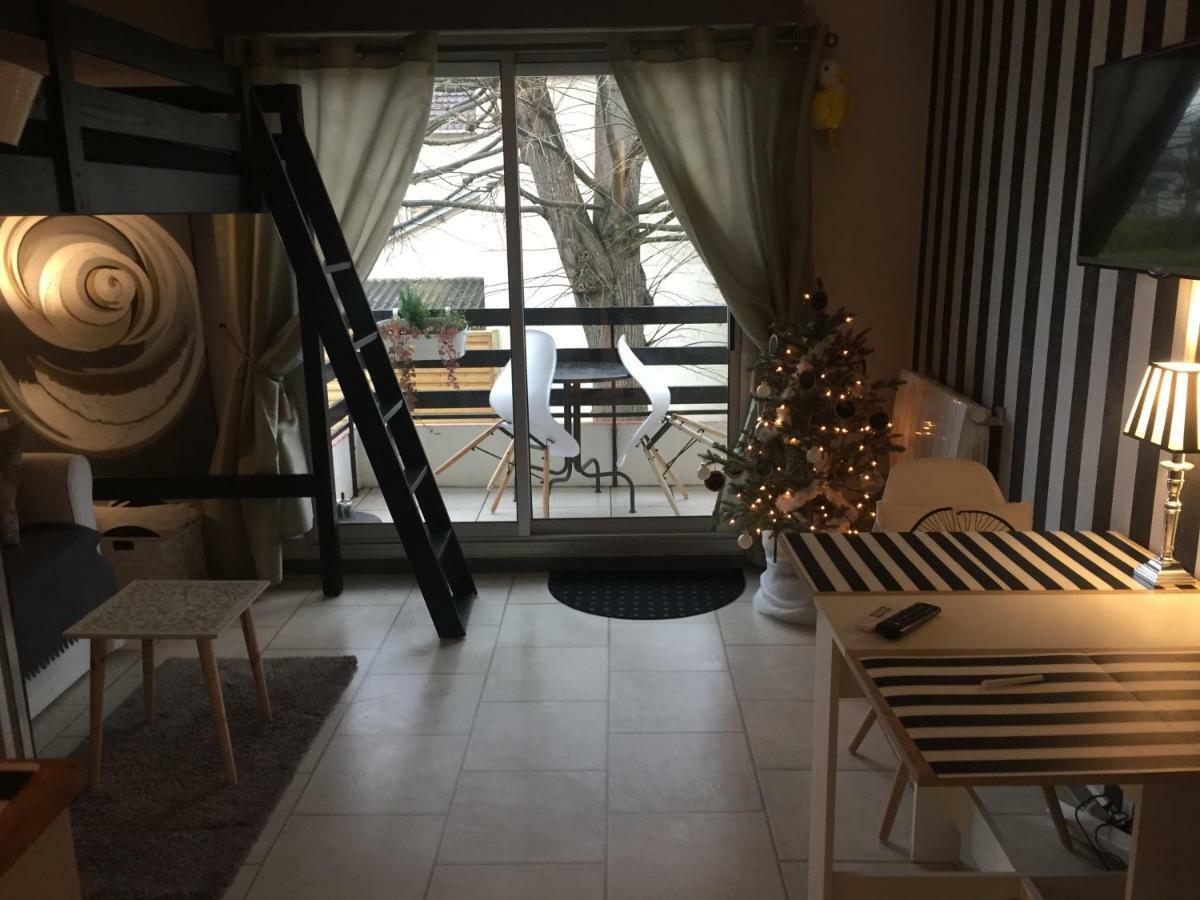 Proche De La Mer 2 Adultes Et 2 Enfants Apartment อูลกัท ภายนอก รูปภาพ